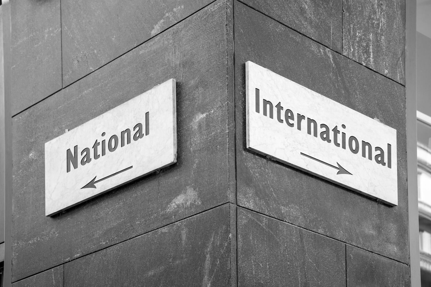 Handel National & International